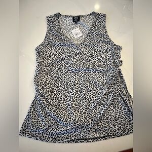 Bobeau Black and White Leopard Print Sleeveless Blouse. Size M